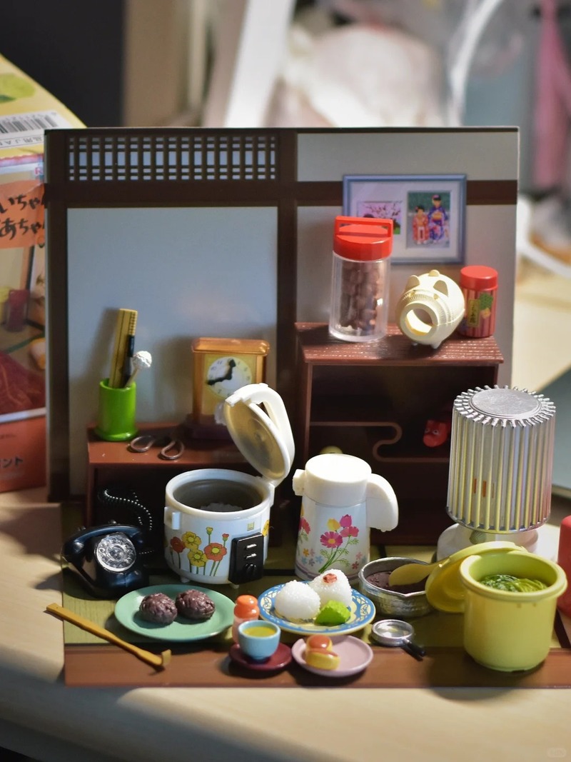 Коллекционный набор Re-Ment: В – обзор и цена Vintage Collection Playset